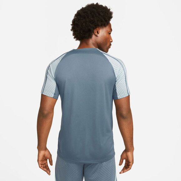 Nike Strike Men's Dri-FIT Short-Sleeve Soccer Top - Picture 2 of 4